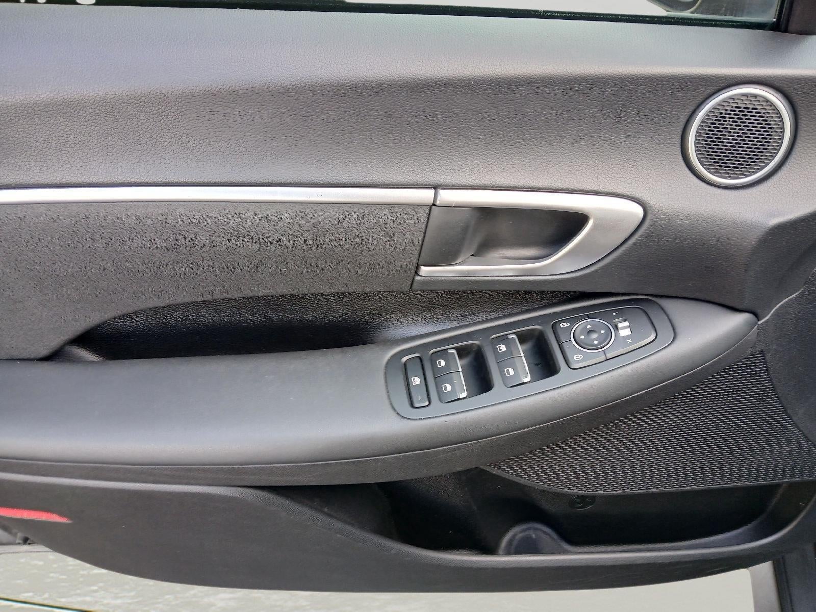 2022 Hyundai Sonata SE