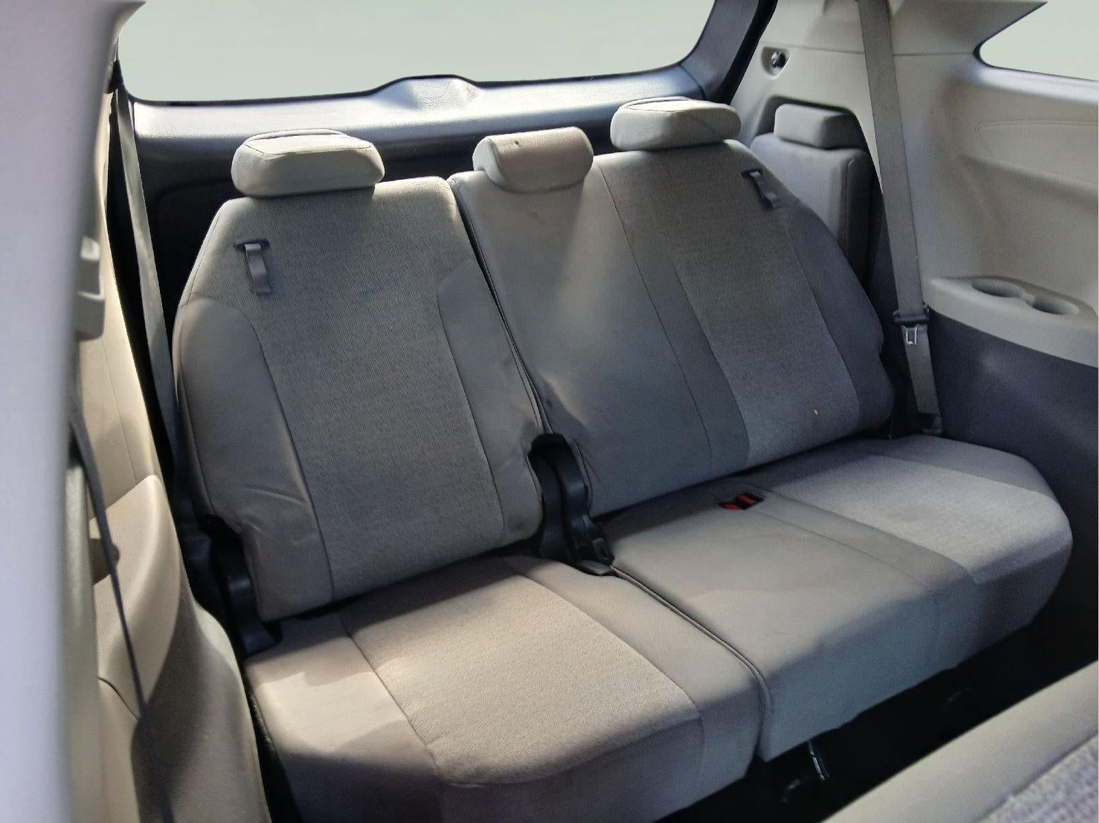 2024 Toyota Sienna LE 8-Passenger