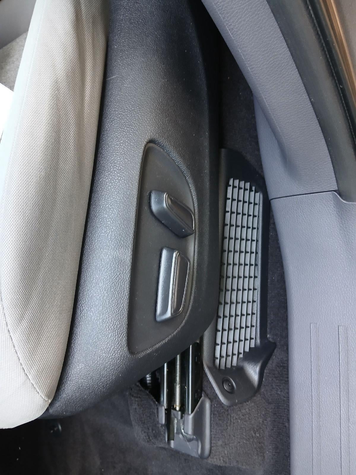2024 Toyota Sienna LE 8-Passenger