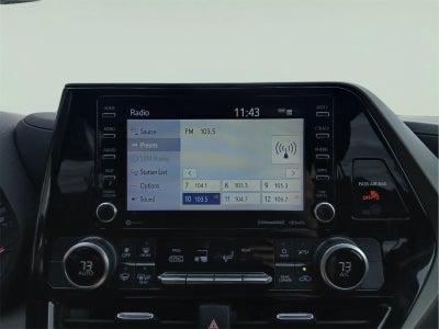 2021 Toyota HIGHLANDER LE