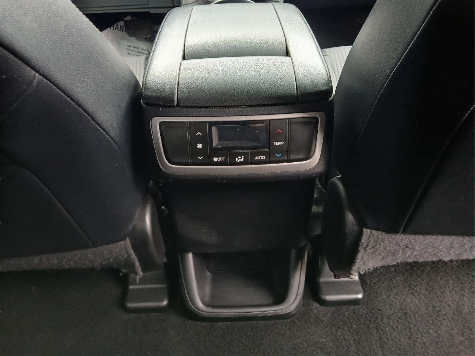 2017 Toyota HIGHLANDER SUV