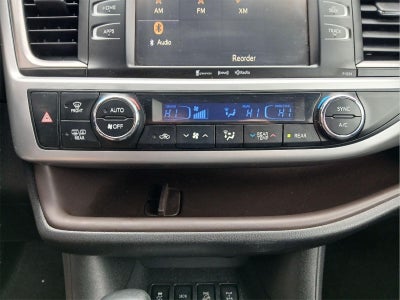 2017 Toyota HIGHLANDER SUV