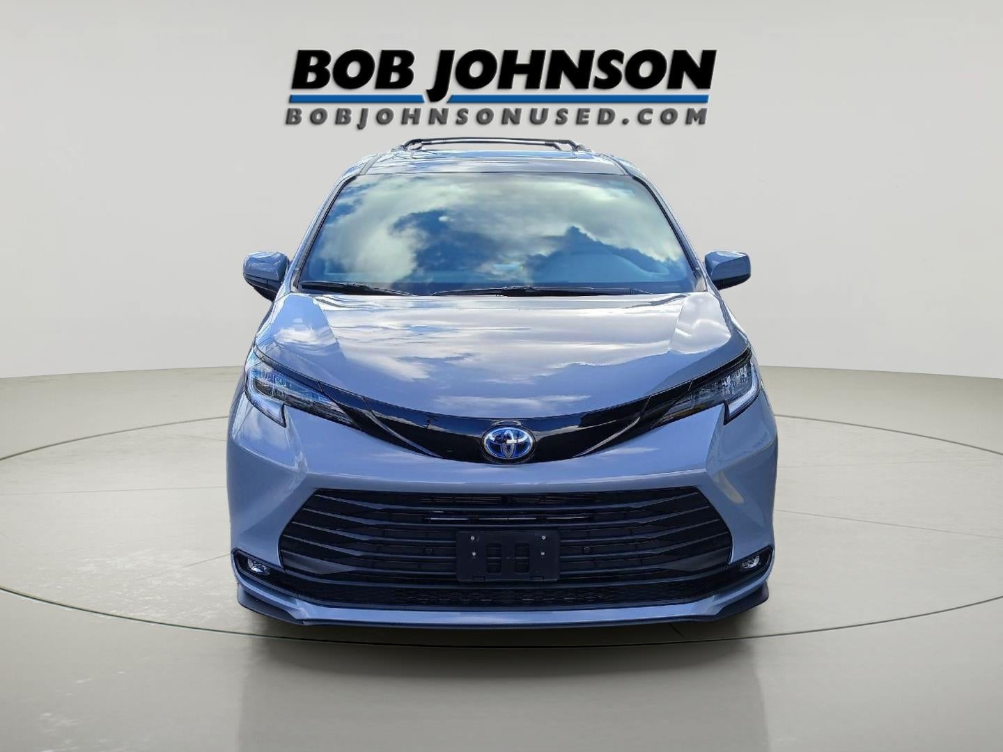 2025 Toyota Sienna Woodland Edition