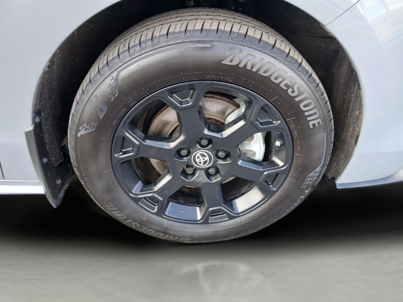 2025 Toyota Sienna Woodland Edition