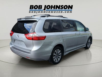 2020 Toyota Sienna XLE 7-Passenger