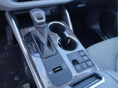 2025 Toyota HIGHLANDER HEV Platinum