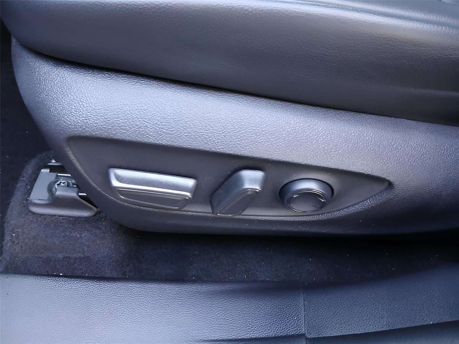 2022 Toyota HIGHLANDER HYBRD XLE