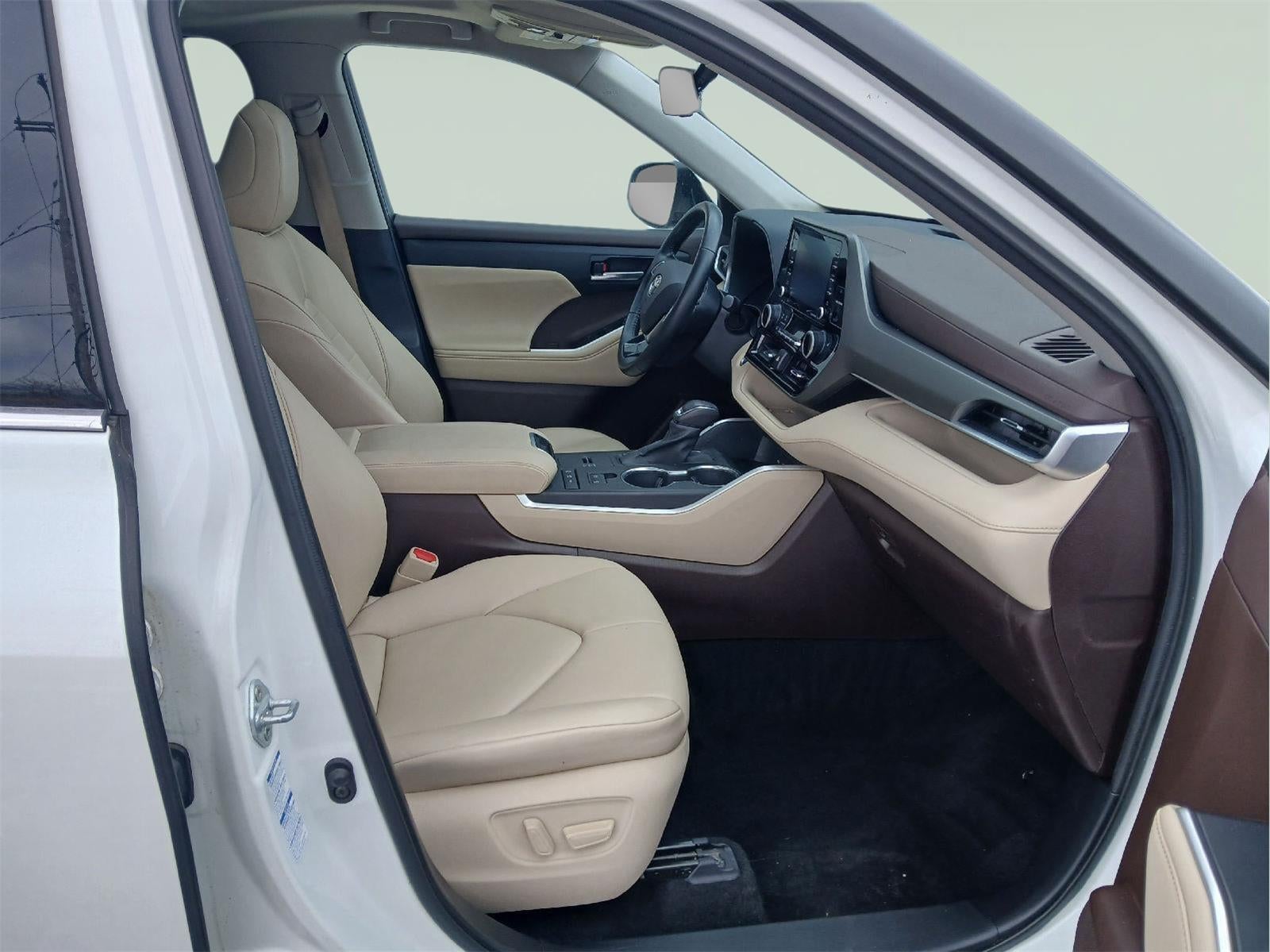 2021 Toyota HIGHLANDER HYBRD XLE