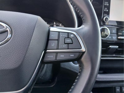 2021 Toyota HIGHLANDER XLE