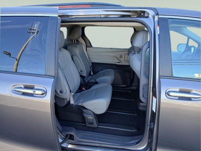 2024 Toyota Sienna XLE 7-Passenger