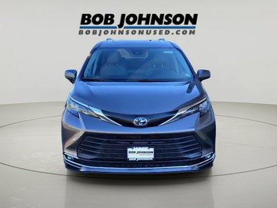 2024 Toyota Sienna XLE 7-Passenger