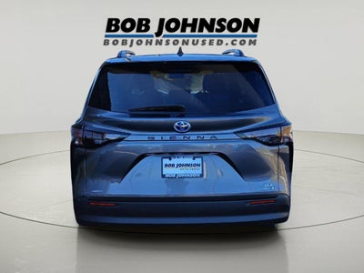 2024 Toyota Sienna XLE 7-Passenger