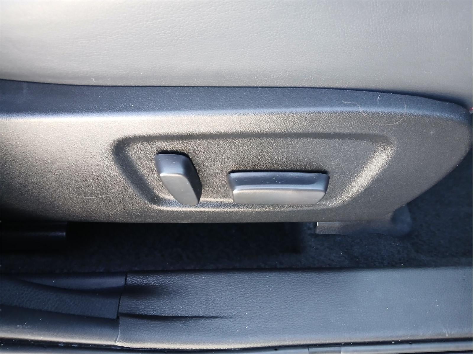 2019 Toyota HIGHLANDER SUV