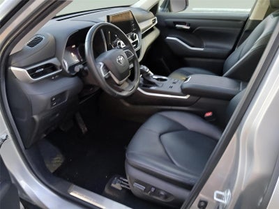 2023 Toyota HIGHLANDER HYBRD XLE