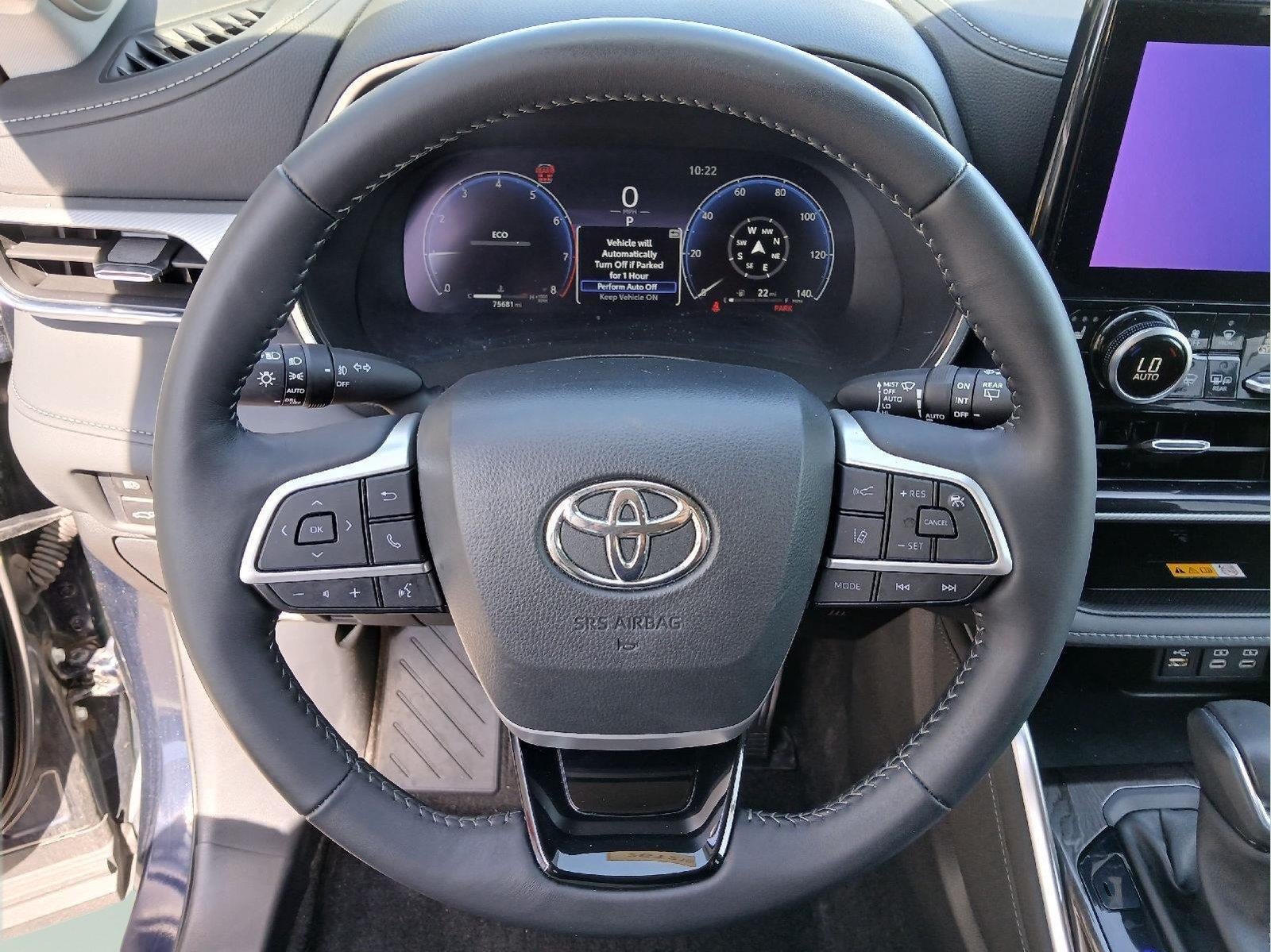 2025 Toyota Highlander Platinum