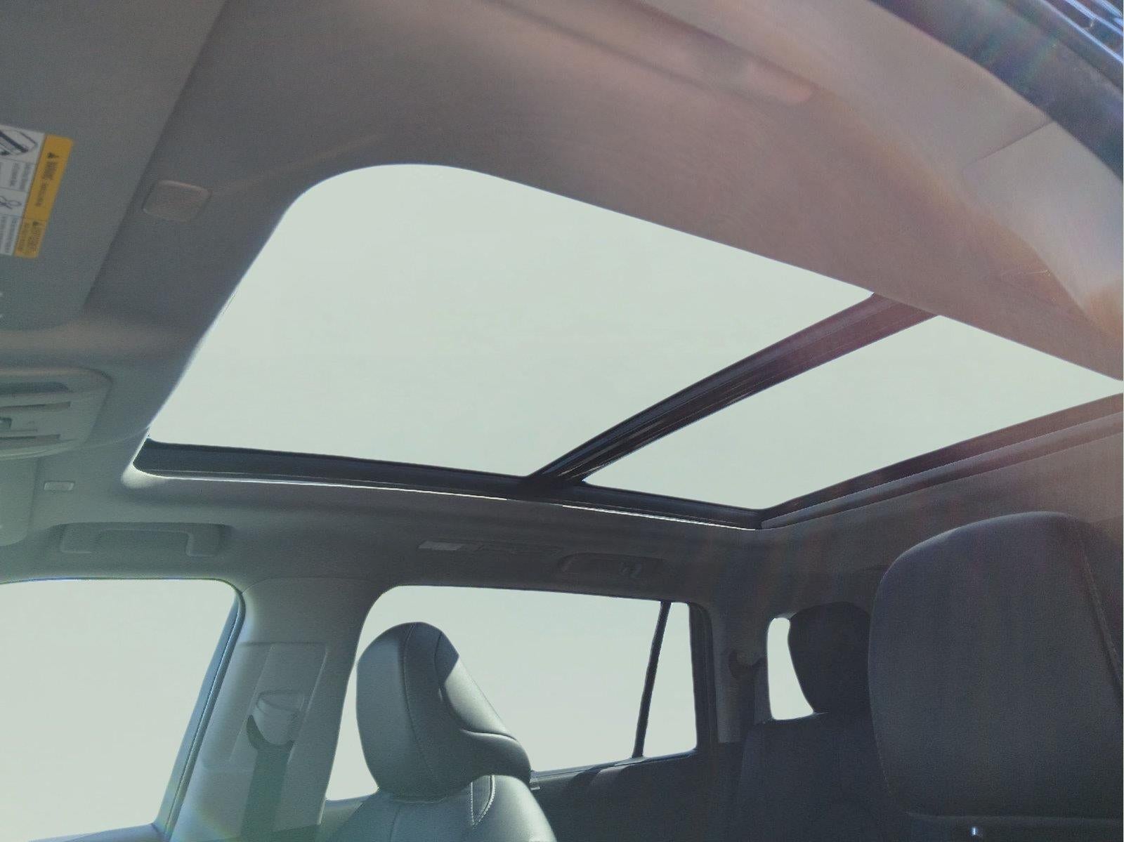 2025 Toyota Highlander Platinum