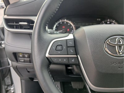 2025 Toyota Highlander XLE