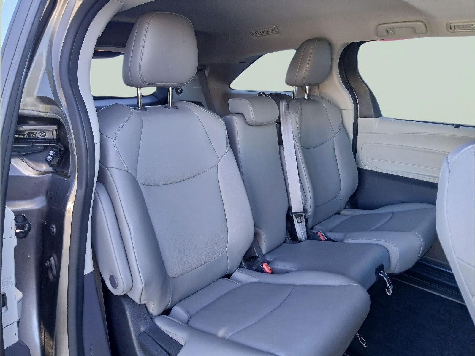 2023 Toyota Sienna XLE 8-Passenger