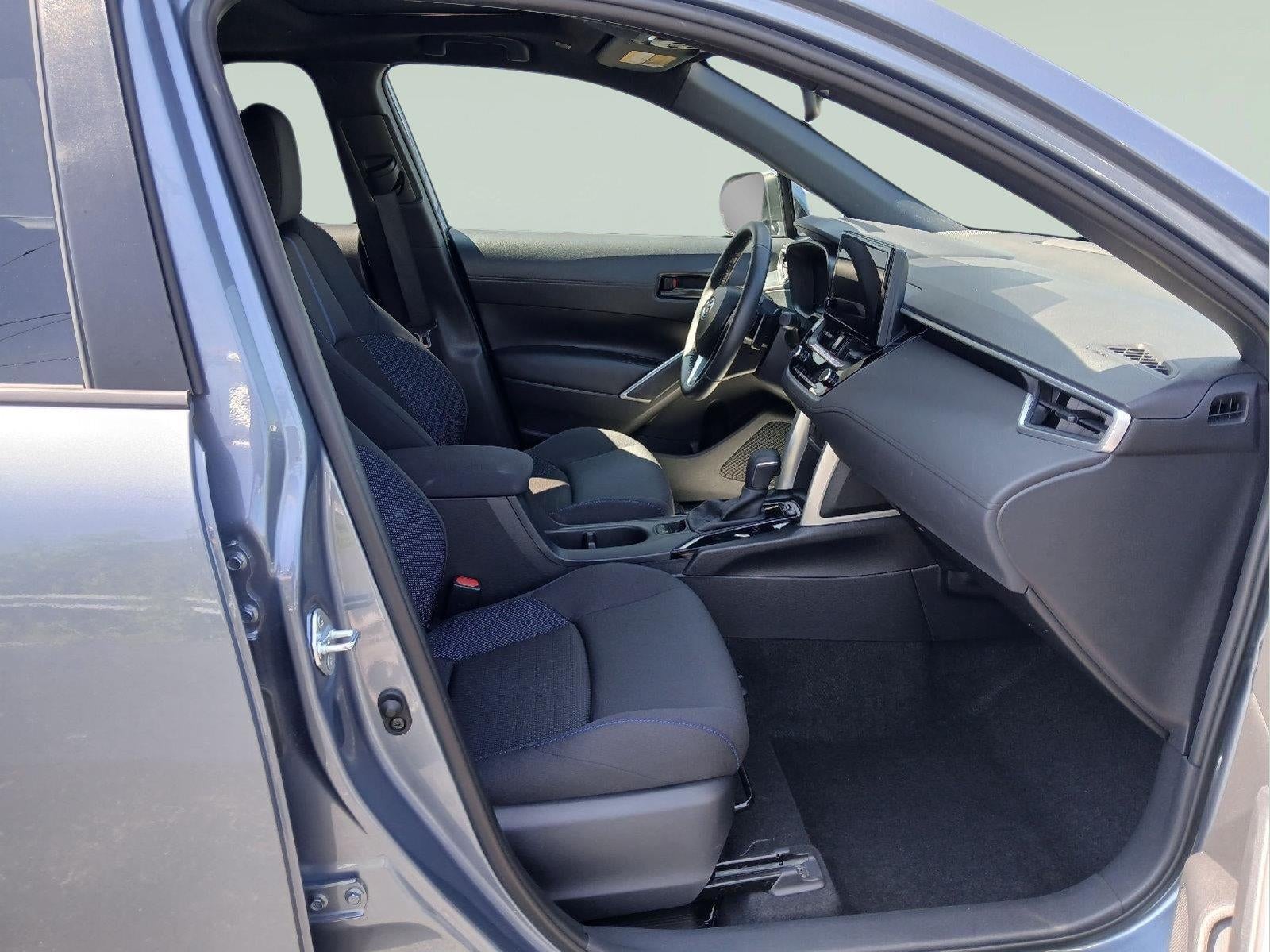 2024 Toyota Corolla Cross Hybrid SE