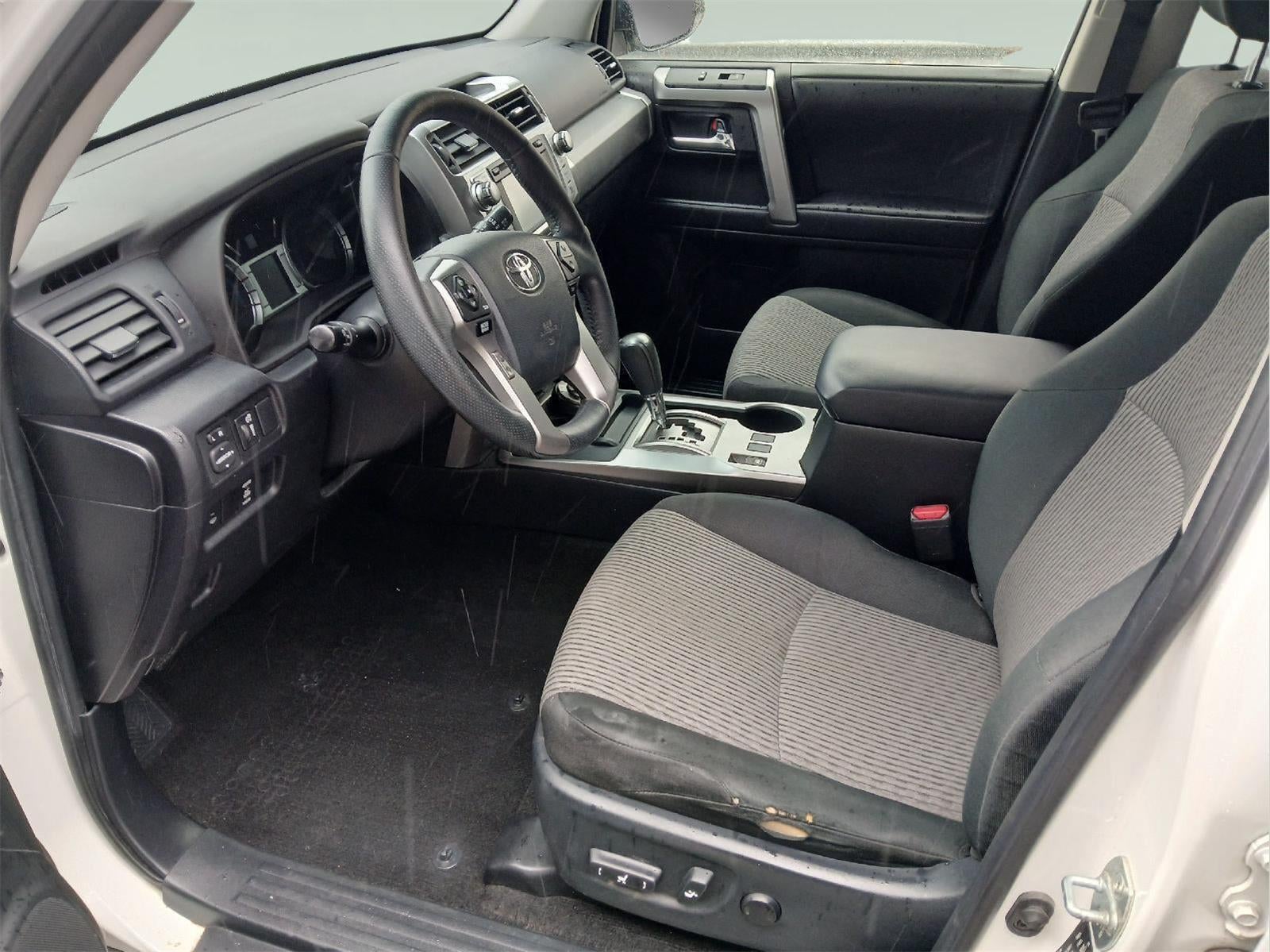 2019 Toyota 4RUNNER SR5