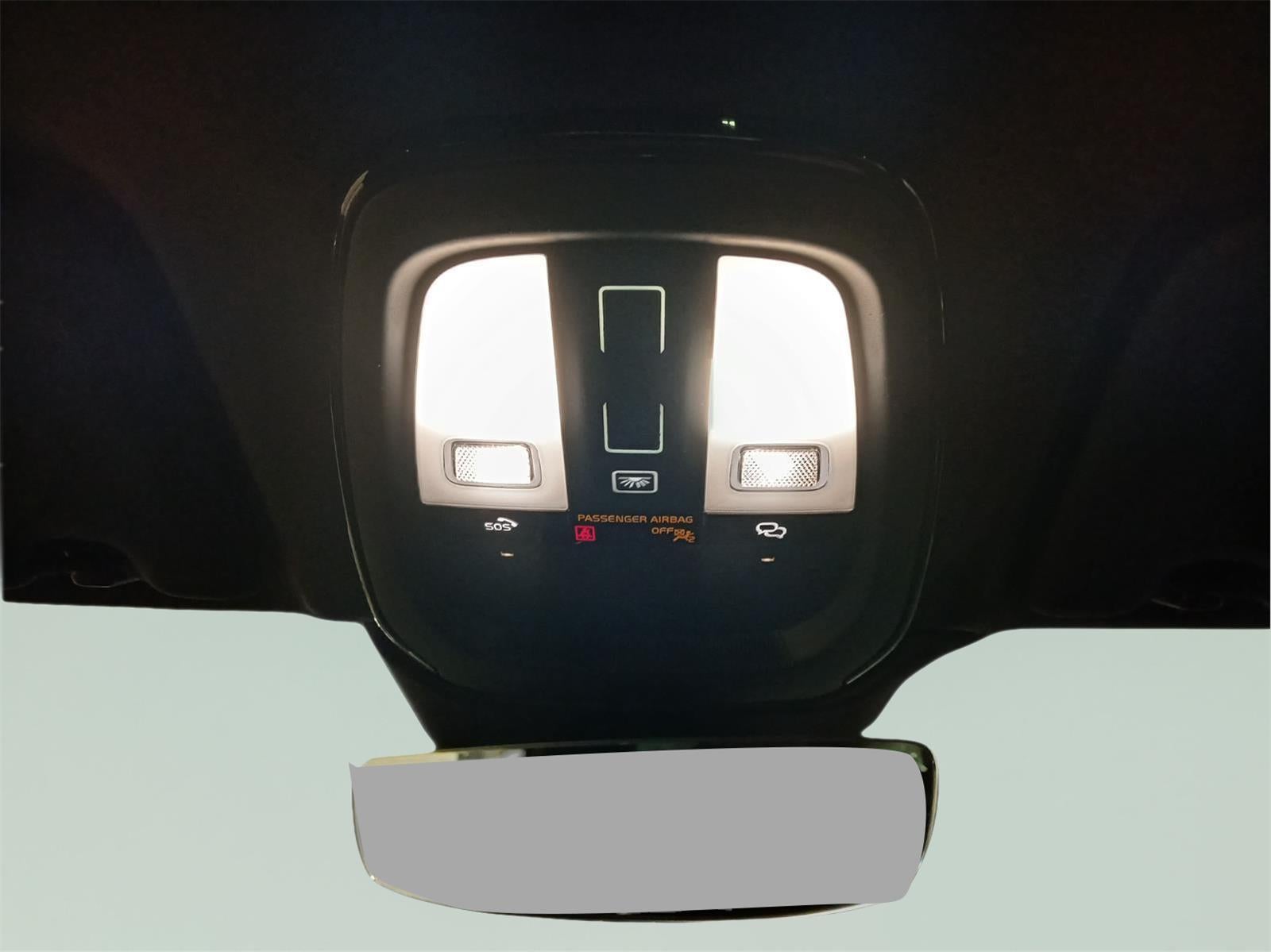 2023 Volvo XC60 Plus Dark Theme