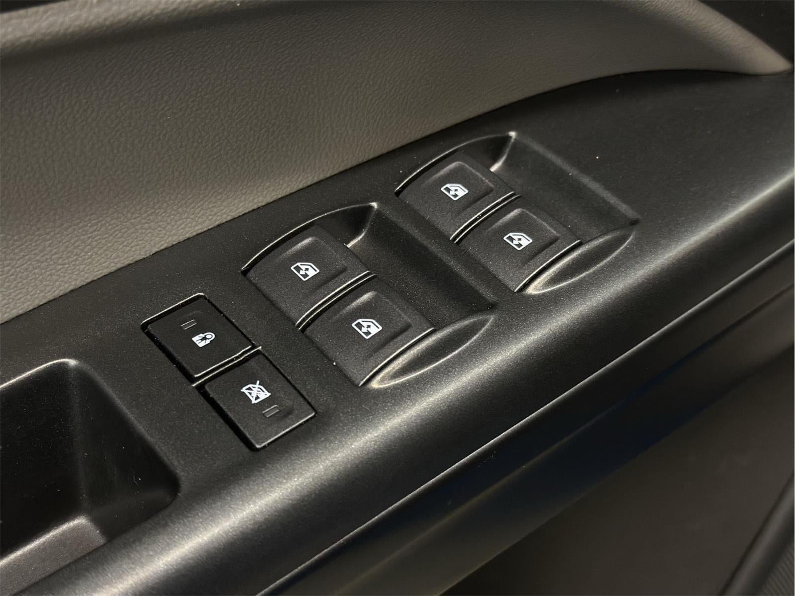 2022 Chevrolet Colorado WT