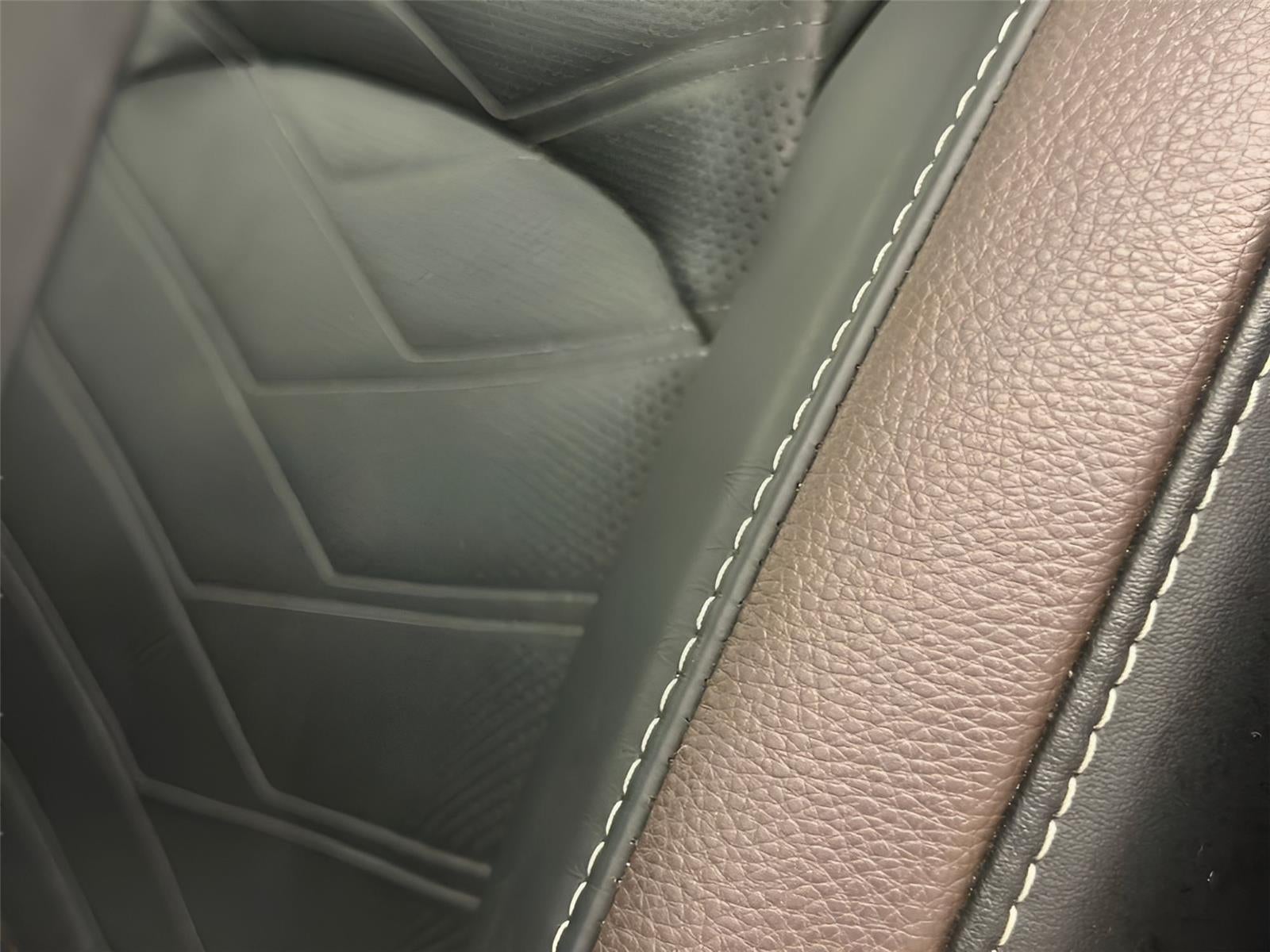 2024 Nissan Pathfinder Platinum 4WD