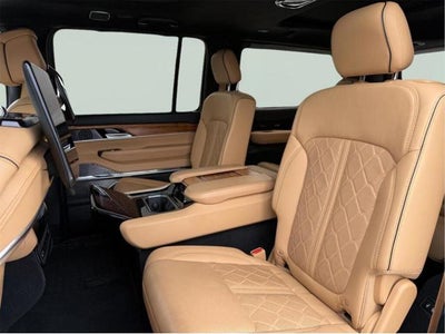 2022 Jeep Grand Wagoneer Series III