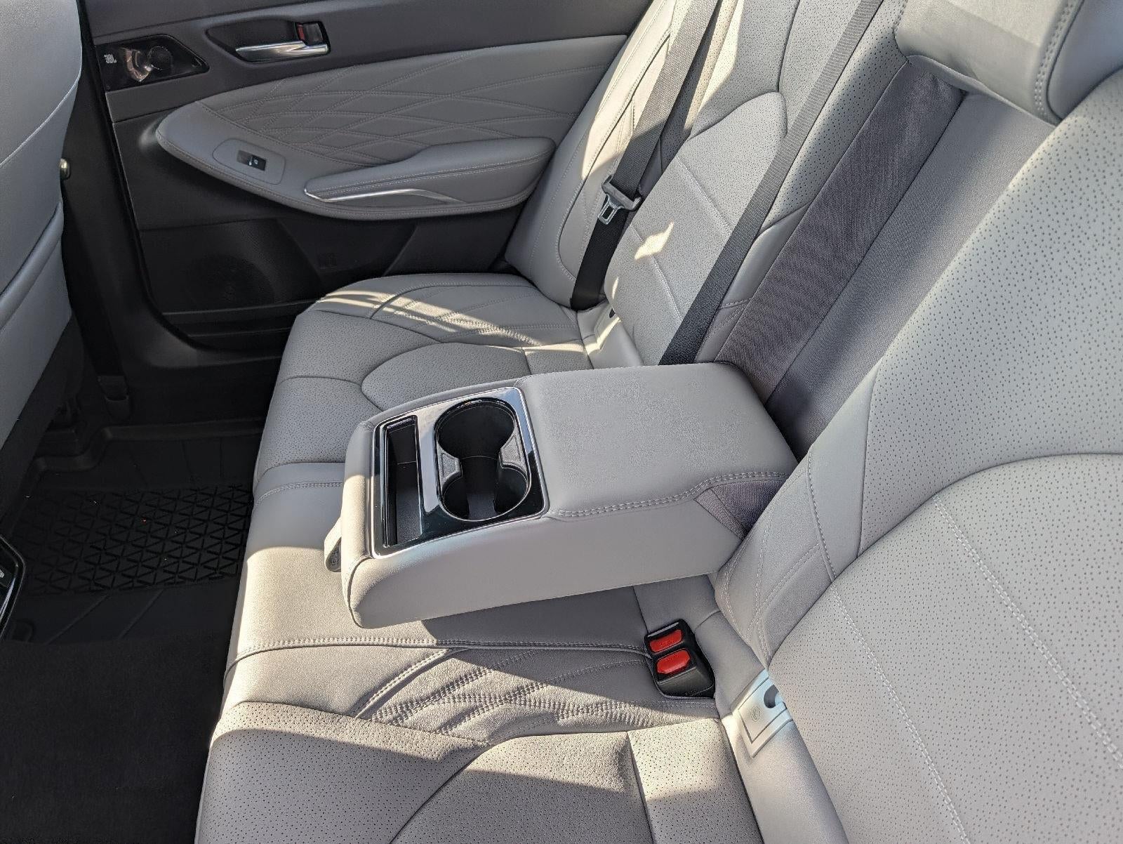 2022 Toyota Avalon Limited