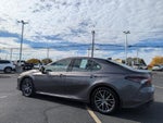2021 Toyota Camry Hybrid XLE