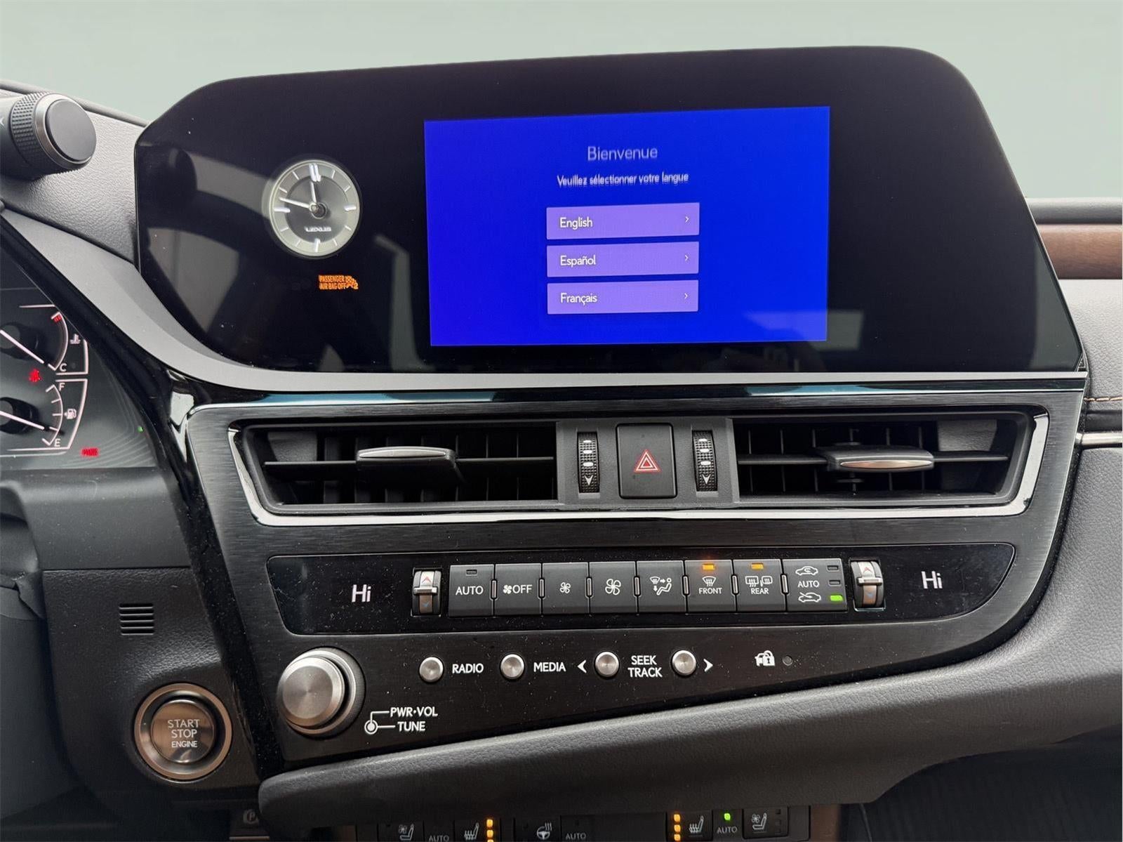 2023 Lexus ES 250 AWD Base