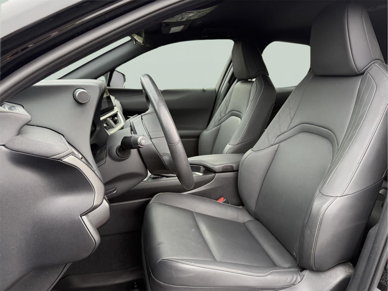 2023 Lexus UX AWD