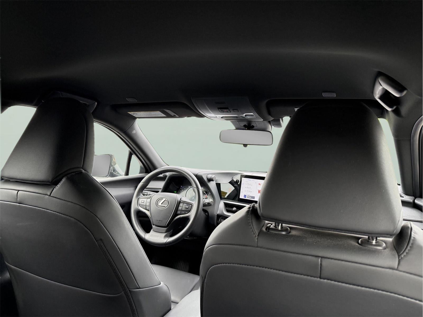 2023 Lexus UX AWD