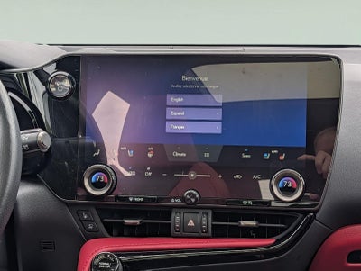2025 Lexus NX 450h+ NX 450h+ F SPORT Handling