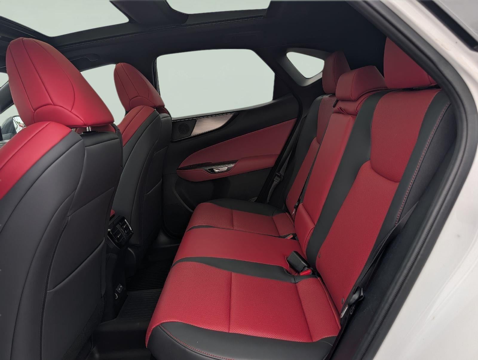 2025 Lexus NX 450h+ NX 450h+ F SPORT Handling