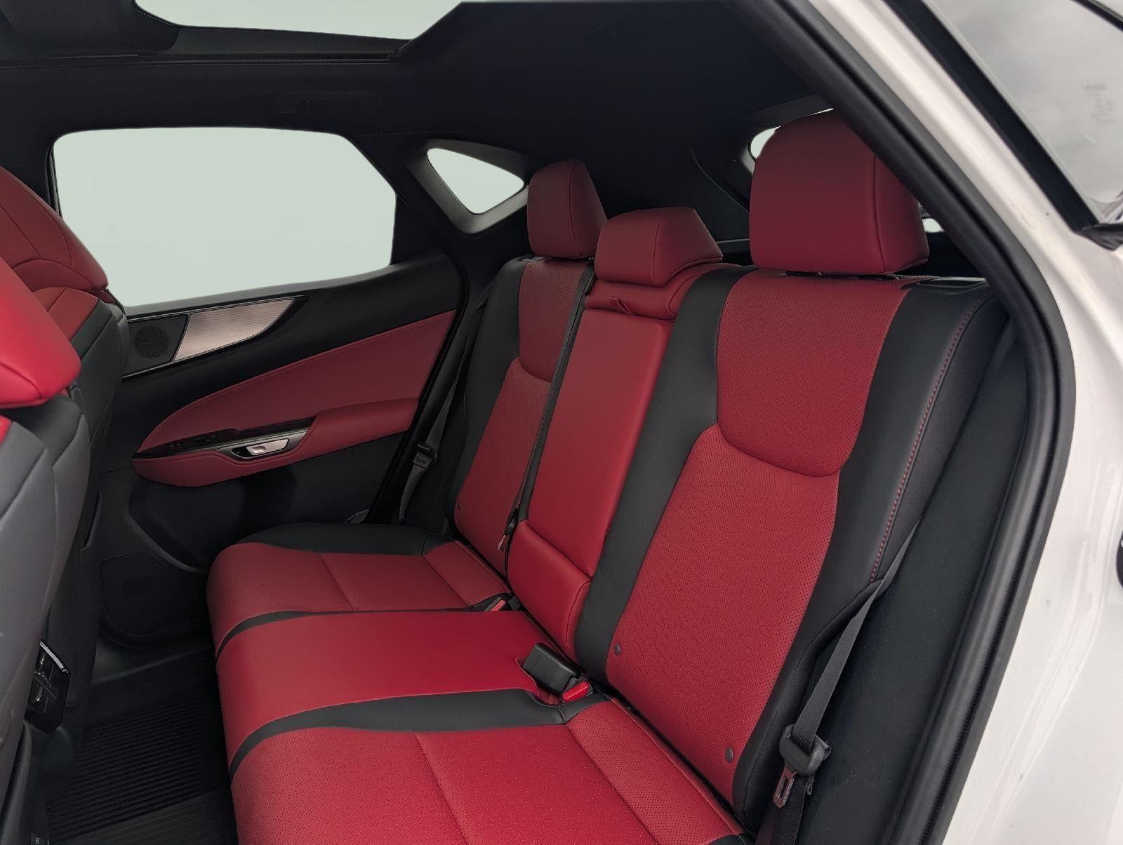 2025 Lexus NX 450h+ NX 450h+ F SPORT Handling