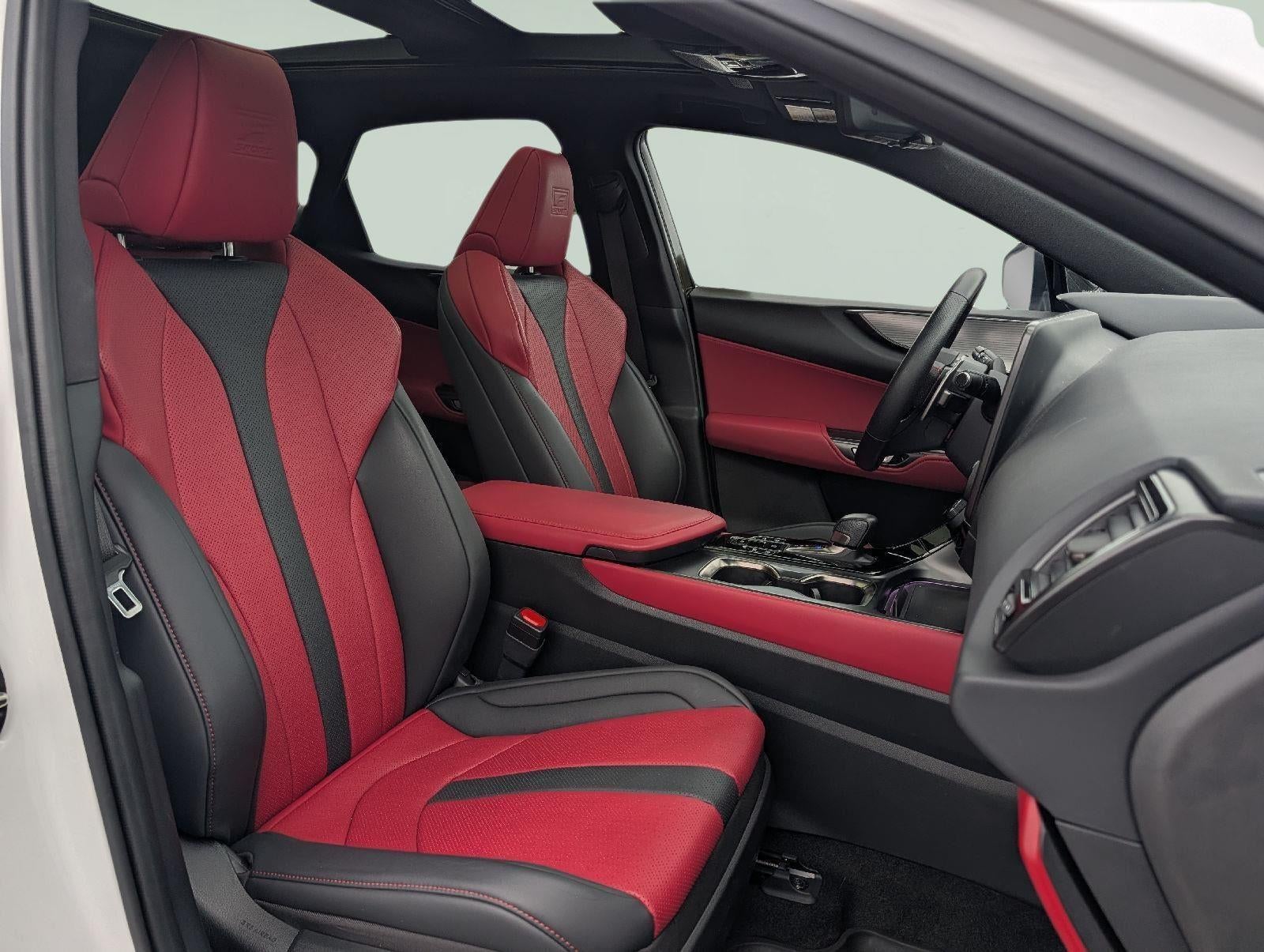 2025 Lexus NX 450h+ NX 450h+ F SPORT Handling