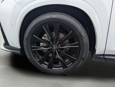 2025 Lexus NX 450h+ NX 450h+ F SPORT Handling