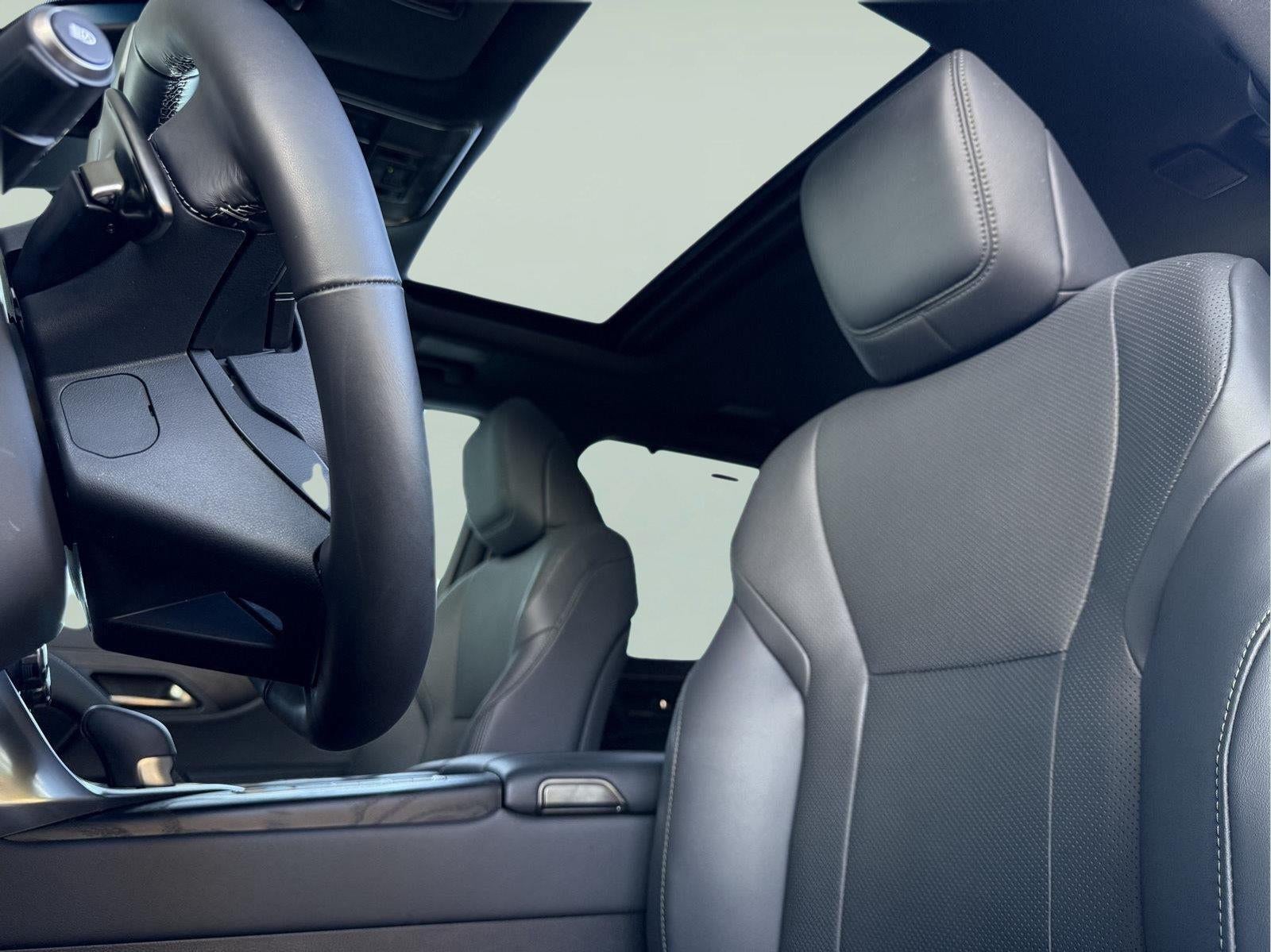 2025 Lexus LX 700h OVERTRAIL