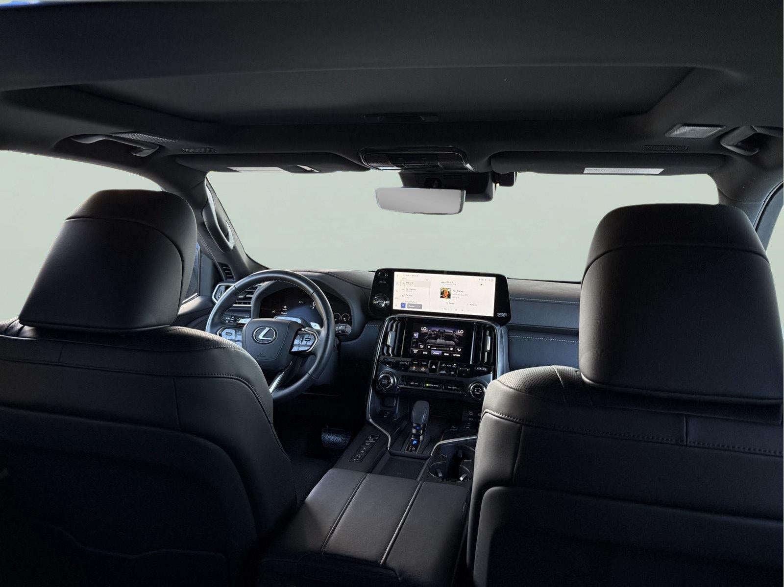 2025 Lexus LX 700h OVERTRAIL