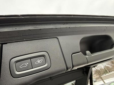 2022 Volvo XC60 Inscription
