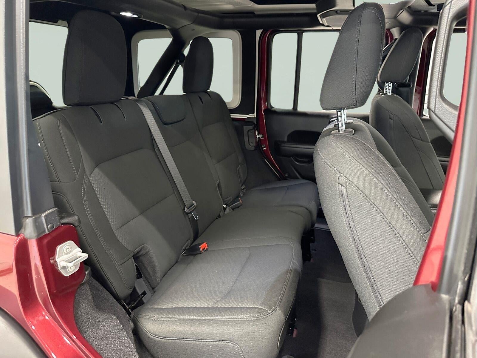 2021 Jeep Wrangler Unlimited Sport Altitude 4x4