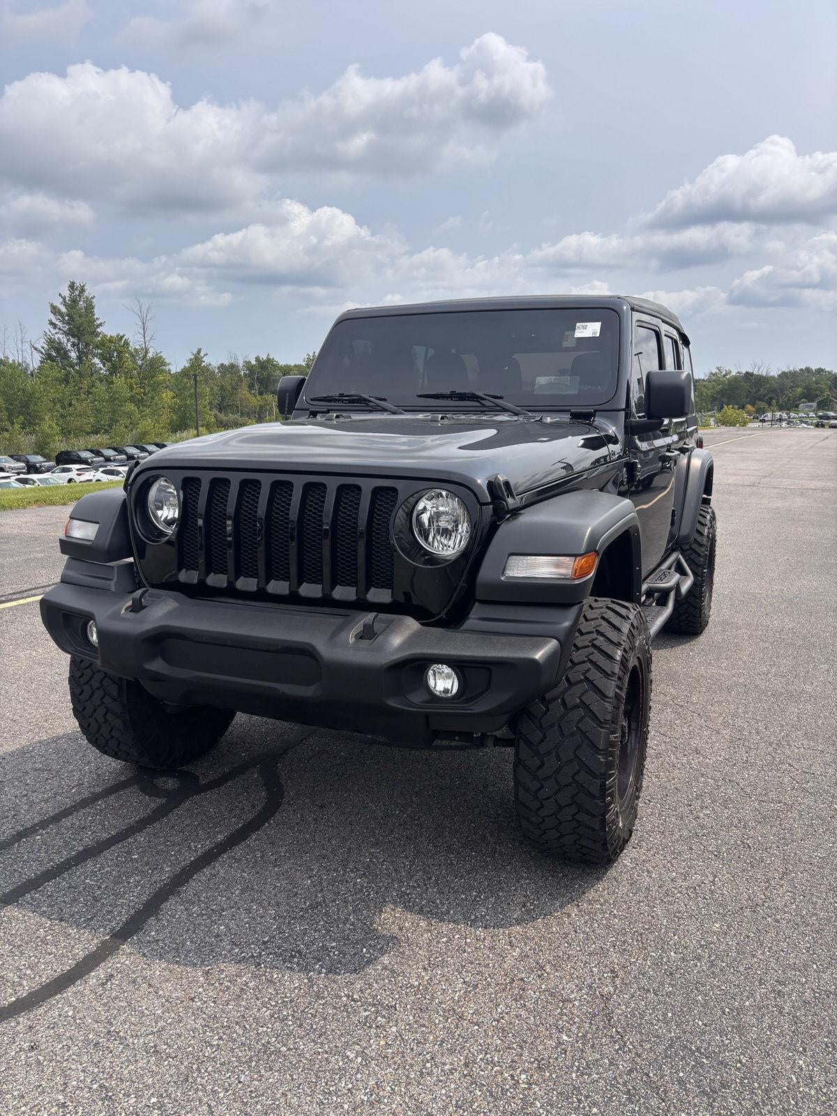 2023 Jeep Wrangler 4-Door Sport 4x4