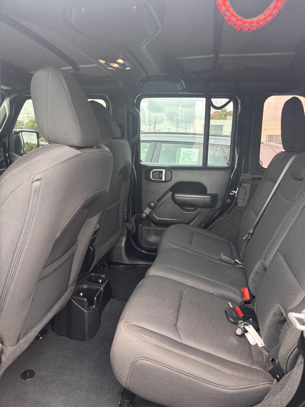 2023 Jeep Wrangler 4-Door Sport 4x4