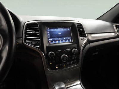 2020 Jeep Grand Cherokee Laredo E 4x4