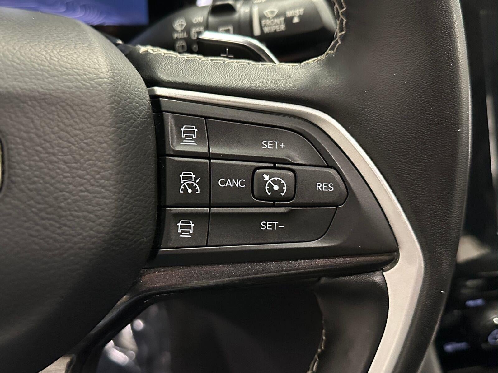 2021 Jeep Grand Cherokee L Laredo 4x4