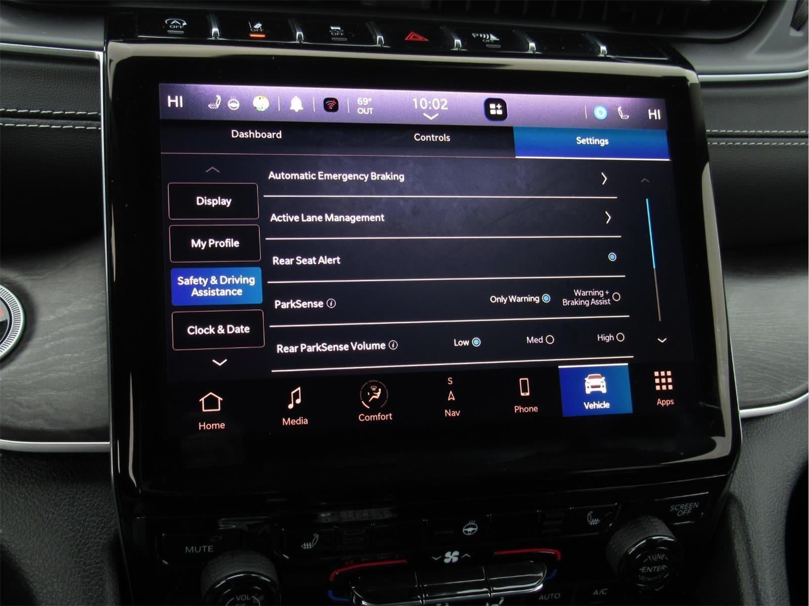 2023 Jeep Grand Cherokee L Limited 4x4