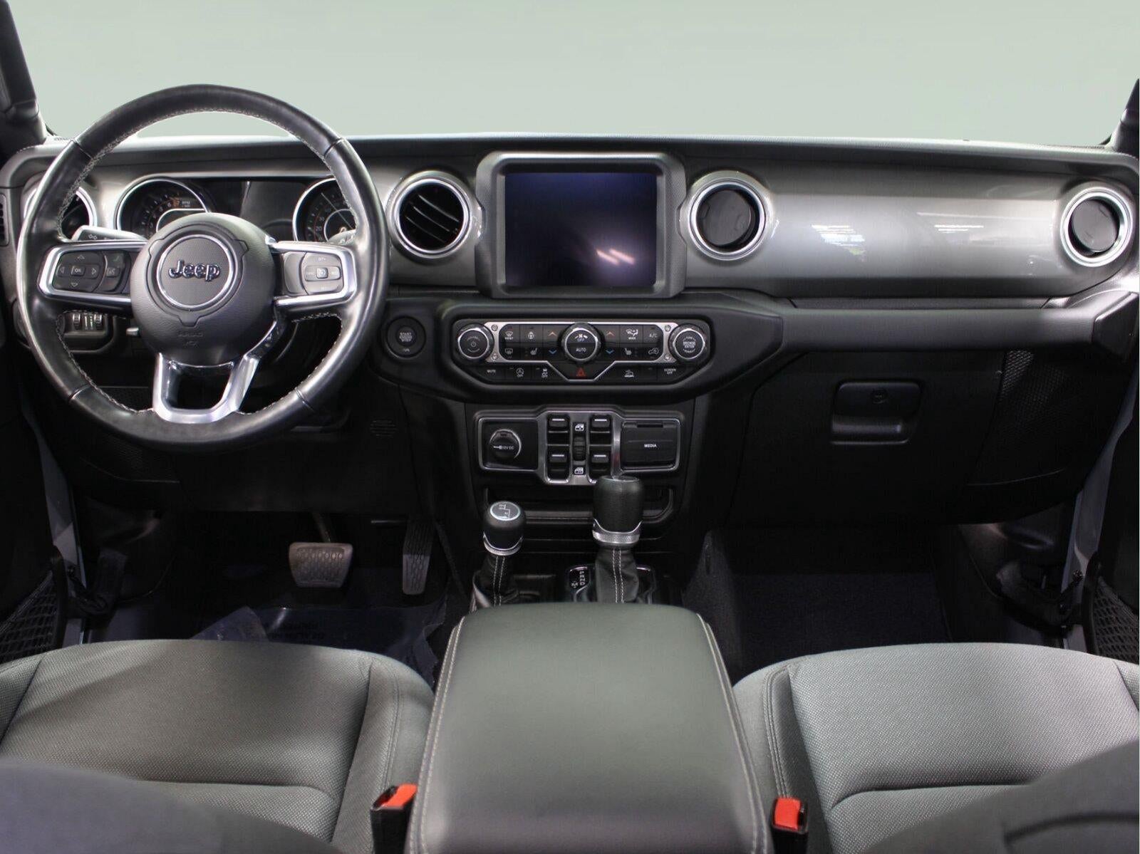 2022 Jeep Gladiator Overland