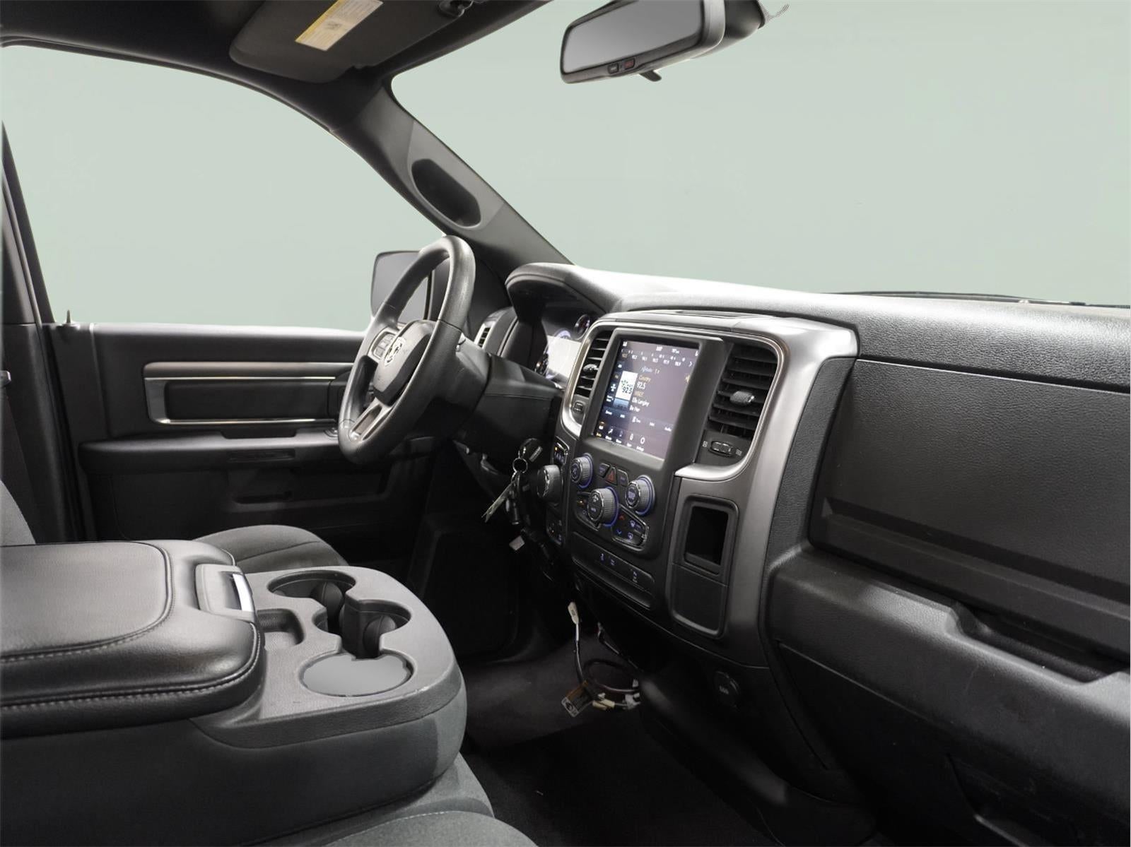 2021 RAM 1500 Classic Warlock Quad Cab 4x4 6'4" Box
