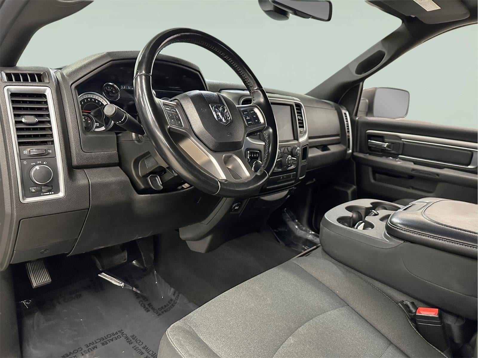 2022 RAM 1500 Classic SLT